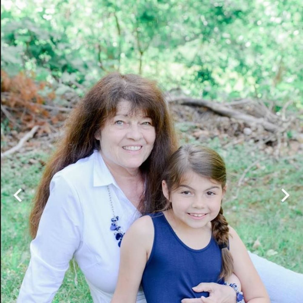 Meet your Posher, Paula